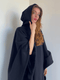 Sort hættecape til kvinder, løs og elegant stil