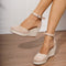 Sandales compensées en raphia avec boucle – confortables et tendance