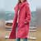 Manteau en laine rose à capuche pour femme